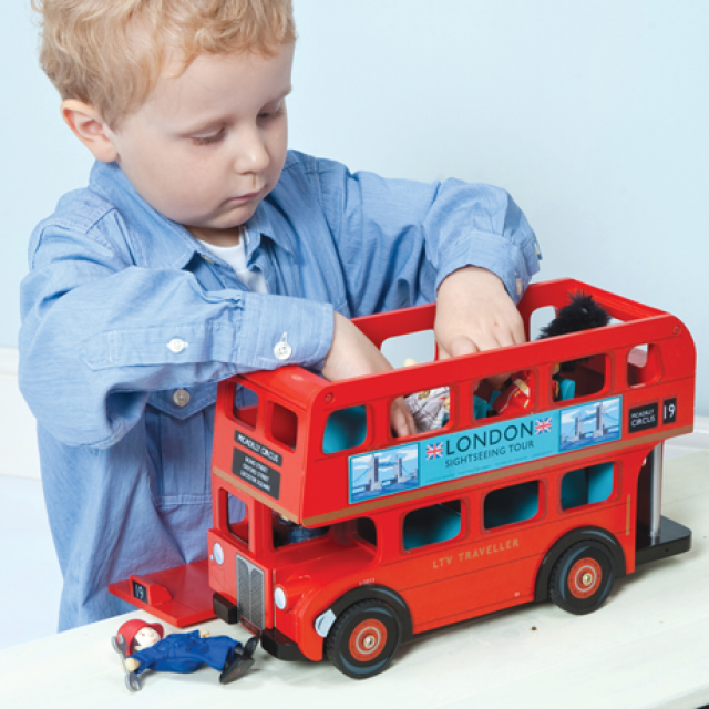 le toy van london bus with driver