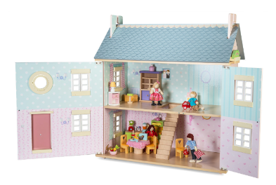 tree house dollhouse