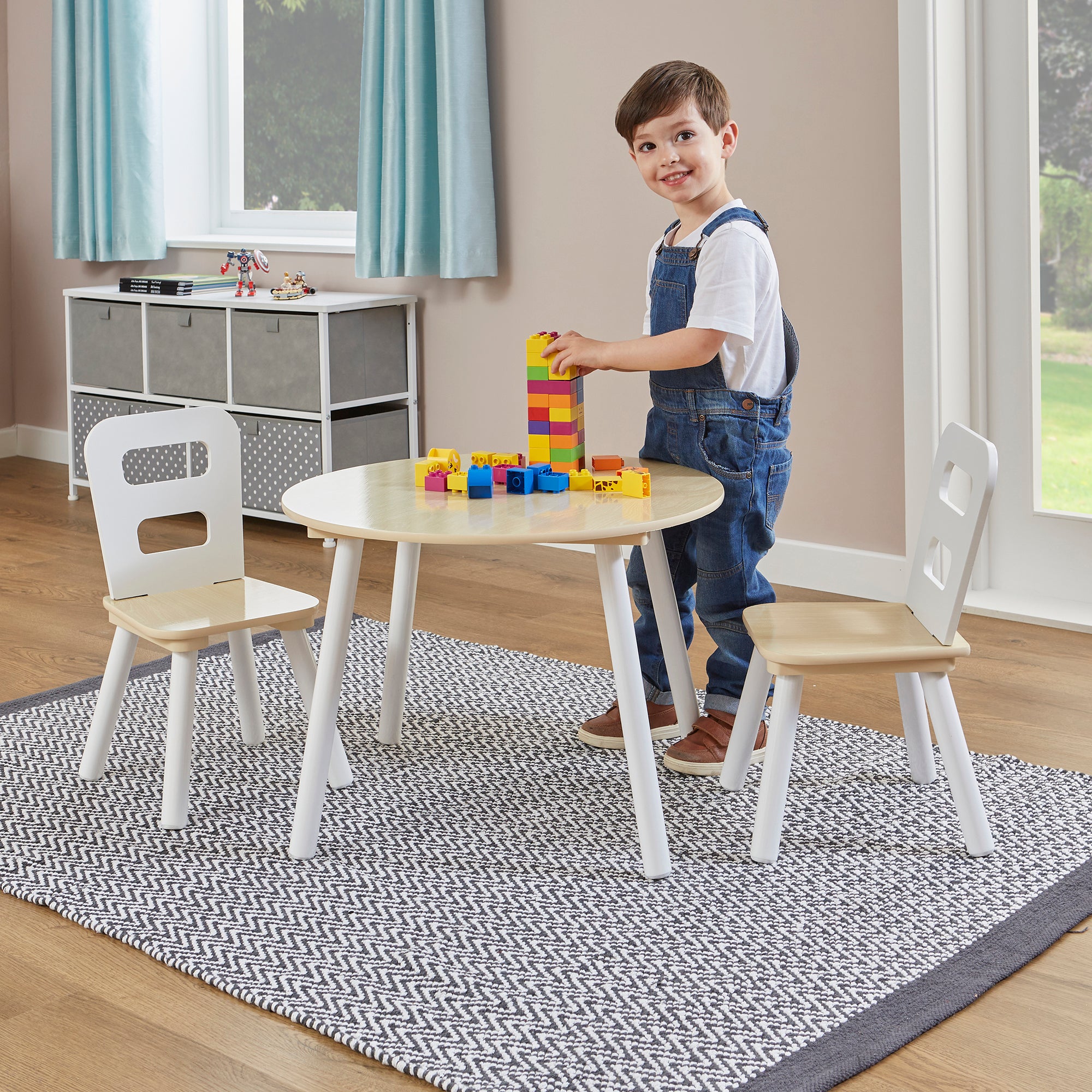 Kids Round Table and Chair Set