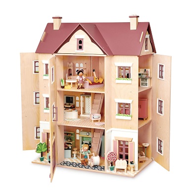 Luxury Kids Wooden Dolls Houses UK